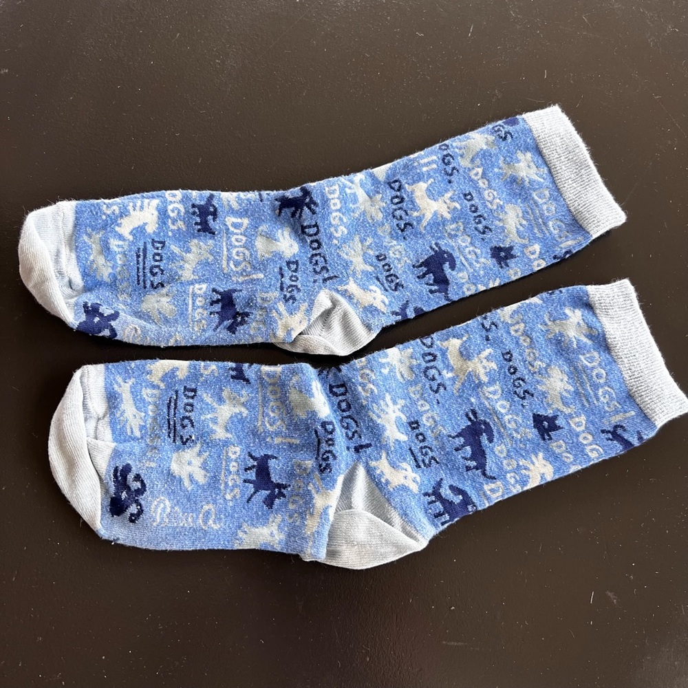 Blue Dog Pattern Socks - Picture 2 of 2
